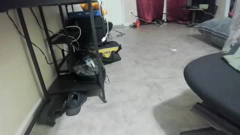 david089613 online show from 11.25.25