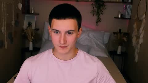 Snapshot of david__diamond chatting on 09.10.25 David online show from 09.10.25