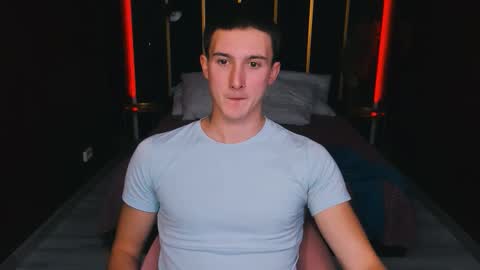 Snapshot of david__diamond chatting on 09.13.25 David online show from 09.13.25