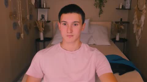 Snapshot of david__diamond chatting on 09.17.25 David online show from 09.17.25