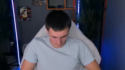 Snapshot of david__diamond chatting on 09.28.25 David online show from 09.28.25