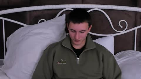 Snapshot of david__diamond chatting on 10.03.25 David online show from 10.03.25