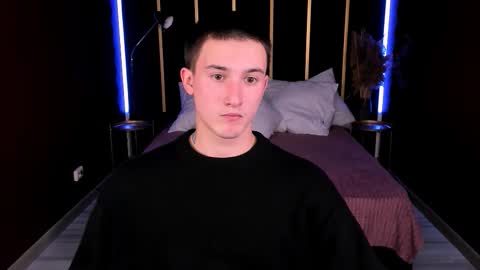 Snapshot of david__diamond chatting on 10.20.25 David online show from 10.20.25