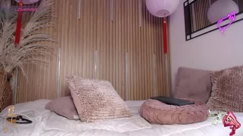 Snapshot of david_banks_ chatting on 04.01.26 David online show from 04.01.26