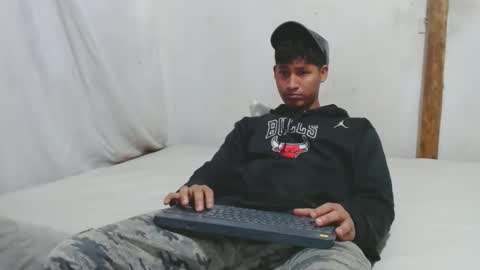 Snapshot of david_efrem chatting on 09.21.25 david_efrem online show from 09.21.25