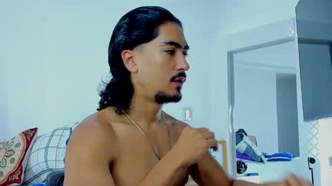 Hey im David that loves to explore and speak their fantasies. Very open talktative and nice. Feel free to chat with me online show from 09.16.25