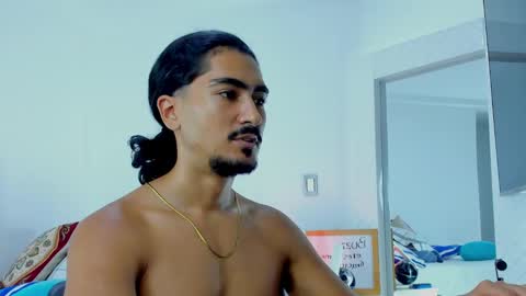 Hey im David that loves to explore and speak their fantasies. Very open talktative and nice. Feel free to chat with me online show from 09.17.25