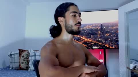 Hey im David that loves to explore and speak their fantasies. Very open talktative and nice. Feel free to chat with me online show from 02.10.26