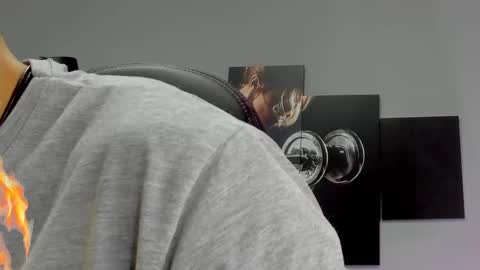 Snapshot of david_jons7 chatting on 01.10.25 David Jons online show from 01.10.25