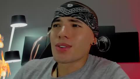 Snapshot of david_jons7 chatting on 01.24.25 David Jons online show from 01.24.25