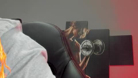 Snapshot of david_jons7 chatting on 02.02.25 David Jons online show from 02.02.25