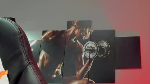 Snapshot of david_jons7 chatting on 02.11.25 David Jons online show from 02.11.25