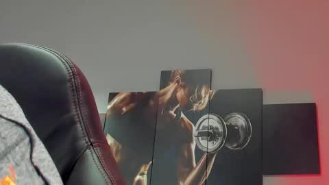 Snapshot of david_jons7 chatting on 02.26.25 David Jons online show from 02.26.25