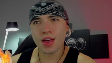 Snapshot of david_jons7 chatting on 03.12.25 David Jons online show from 03.12.25