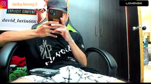 Snapshot of david_latin666_ chatting on 12.15.24 David online show from 12.15.24