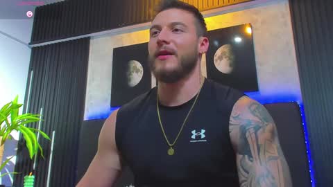 Snapshot of davidd_blake chatting on 02.05.25 David Blakee online show from 02.05.25