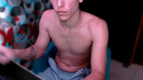 Snapshot of davidsalazar33 chatting on 11.30.25 davidsalazar33 online show from 11.30.25