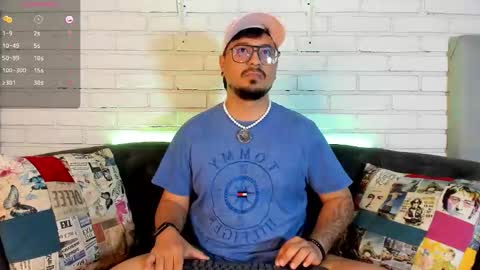 Snapshot of daviidevans chatting on 11.30.25 David Evans online show from 11.30.25