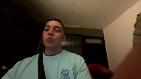 Snapshot of davinson_01 chatting on 12.30.24 Davinson online show from 12.30.24