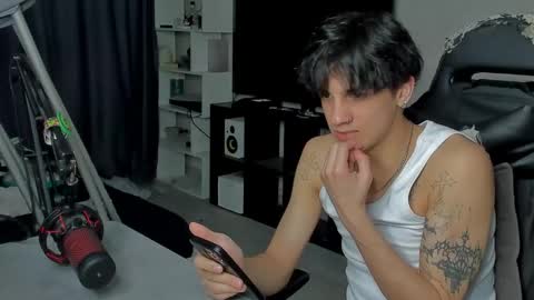 Snapshot of davisross chatting on 09.14.25 davis online show from 09.14.25