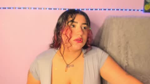 Snapshot of dayan_silva_ chatting on 03.07.25 DAYAN online show from 03.07.25