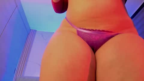 Snapshot of dayan_silva_ chatting on 11.14.25 DAYAN online show from 11.14.25