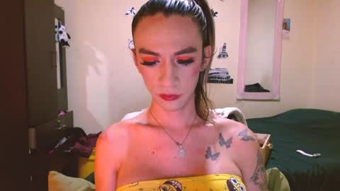 dayanna_01_ online show from 05.29.26