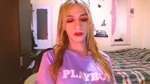Snapshot of dayanna_01_ chatting on 07.14.26 dayanna_01_ online show from 07.14.26