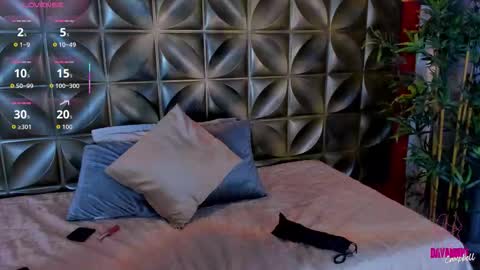 Dayanne online show from 11.14.25