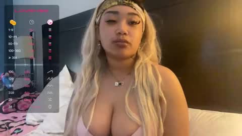 dayqueen1 online show from 01.20.25