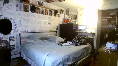 Snapshot of dbeamon92 chatting on 02.24.26 dbeamon92 online show from 02.24.26