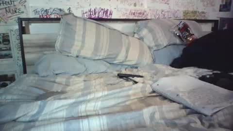 Snapshot of dbeamon92 chatting on 04.10.26 dbeamon92 online show from 04.10.26