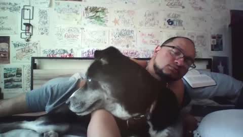 Snapshot of dbeamon92 chatting on 04.10.26 dbeamon92 online show from 04.10.26