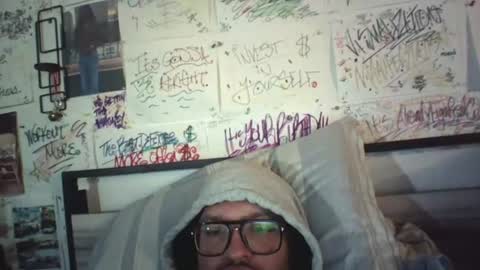 Snapshot of dbeamon92 chatting on 06.18.26 dbeamon92 online show from 06.18.26