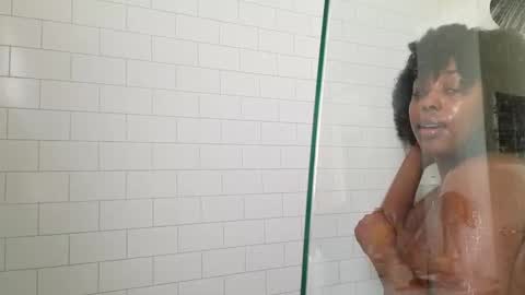 Duchess Coco - Coco Puffs online show from 12.30.24