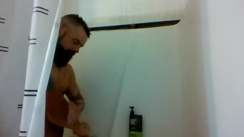 Snapshot of ddady22 chatting on 09.15.25 ddady22 online show from 09.15.25