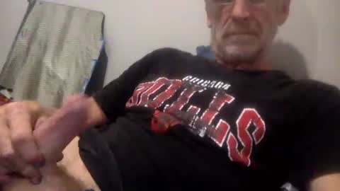 deanofflove221000 online show from 10.05.25