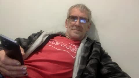 deanofflove221000 online show from 04.27.26