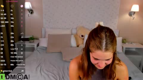 Snapshot of debbie_wools chatting on 05.15.26 Jennifer online show from 05.15.26
