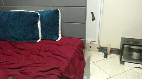 Snapshot of debbyslatter chatting on 12.22.24 debbyslatter online show from 12.22.24