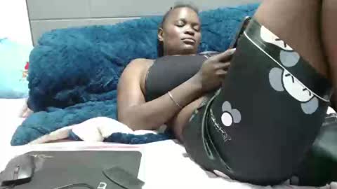 Snapshot of debbyslatter chatting on 02.24.25 debbyslatter online show from 02.24.25