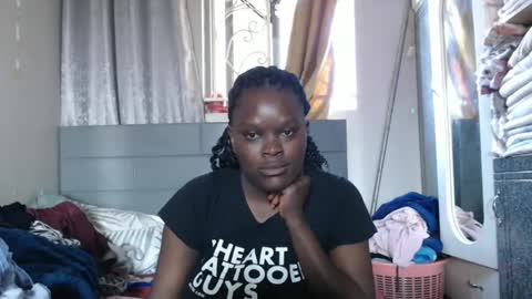 Snapshot of debbyslatter chatting on 03.05.25 debbyslatter online show from 03.05.25