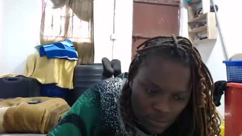 Snapshot of debbyslatter chatting on 09.11.25 debbyslatter online show from 09.11.25