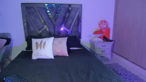 deborah_collins1 online show from 09.26.25