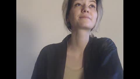 Deelightfull online show from 01.04.25