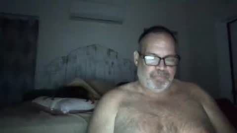 Snapshot of deepdiveme chatting on 01.08.25 deepdiveme online show from 01.08.25