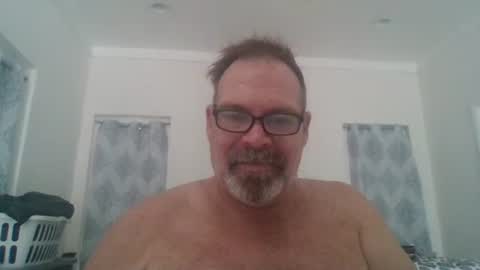 Snapshot of deepdiveme chatting on 10.15.25 deepdiveme online show from 10.15.25