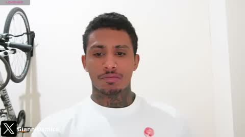 Snapshot of deepthroatfucker_ccs chatting on 12.19.25 deepthroatfucker_ccs online show from 12.19.25