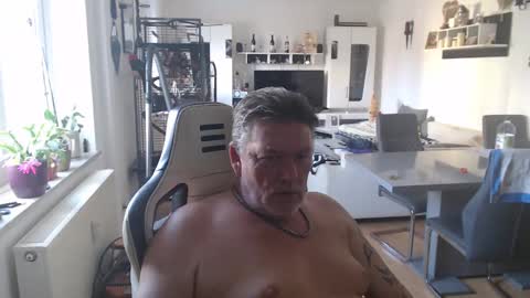 deinprinz2312 online show from 03.10.25