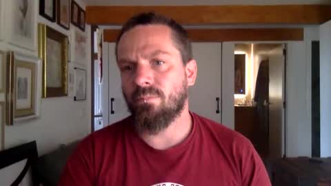 Snapshot of deivitzzz chatting on 09.17.25 Hermes online show from 09.17.25